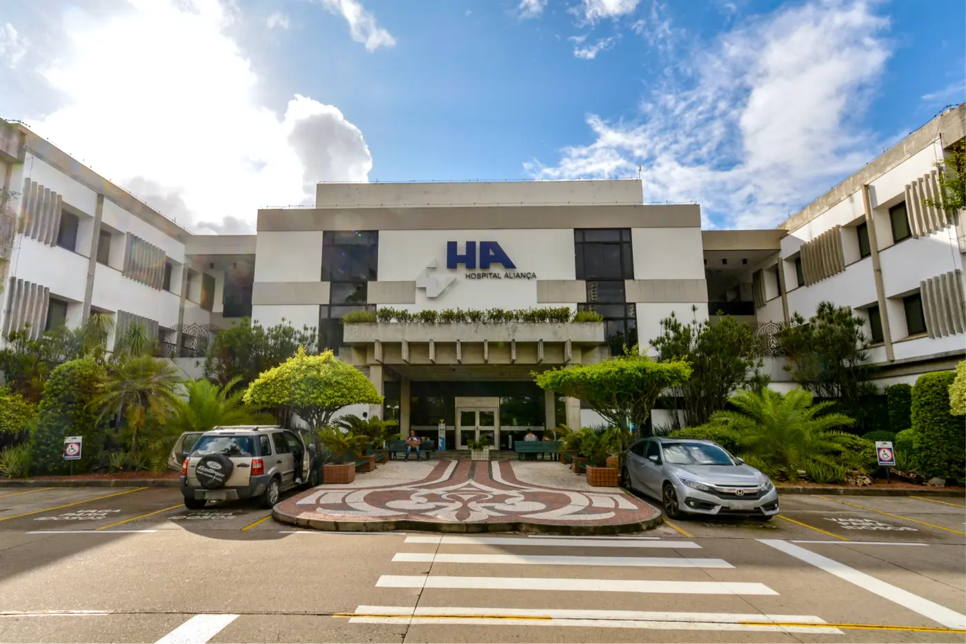 Fachada do Hospital Aliança, em Salvador